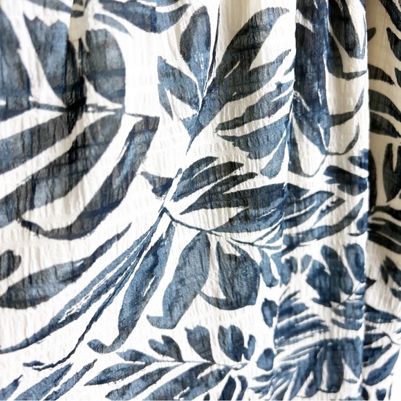 Hayden Puff Sleeve Botanical Print Square Neck Maxi Dress, Size Large - Picture 2 of 8